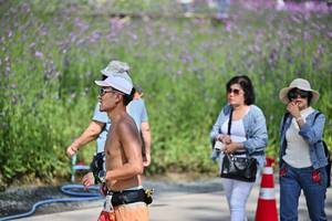 BIB: 
                            <button type="button" onclick="openModal(27794172)" class="btn btn-primary btn-sm float-right btn-popup" data-toggle="modal" data-target=".modal-high-quality">
                        <i class="fas fa-shopping-cart"></i> Add to Cart
                    </button>
                                            <button type="button" onclick="isThisMe(27794172, true)" class="btn btn-success btn-sm float-right btn-popup btn-isme hidden" data-toggle="tooltip" data-placement="bottom" title="นี่คือรูปของคุณใช่ไหม คลิกที่นี่เพื่อเอาเข้าอัลบั้ม">
                        <i class="fas fa-plus"></i> Add to album
                    </button>
                    <button type="button" onclick="isThisMe(27794172, false)" class="btn btn-warning btn-sm float-right btn-popup btn-isnotme hidden">
                        <i class="fas fa-ban"></i> Remove from album
                    </button>